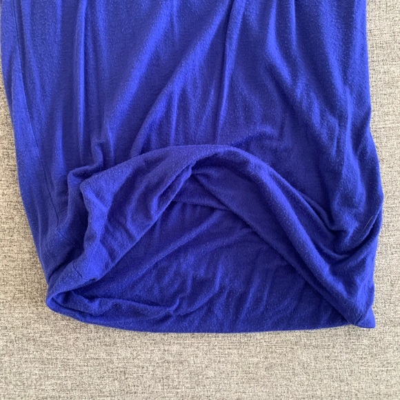Soprano Bubble Hem Pencil Skirt in Cobalt Blue - Medium - Picture 2 of 4
